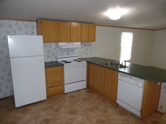 Foto del edificio - Exclusively Offered by Muse Realty LLC