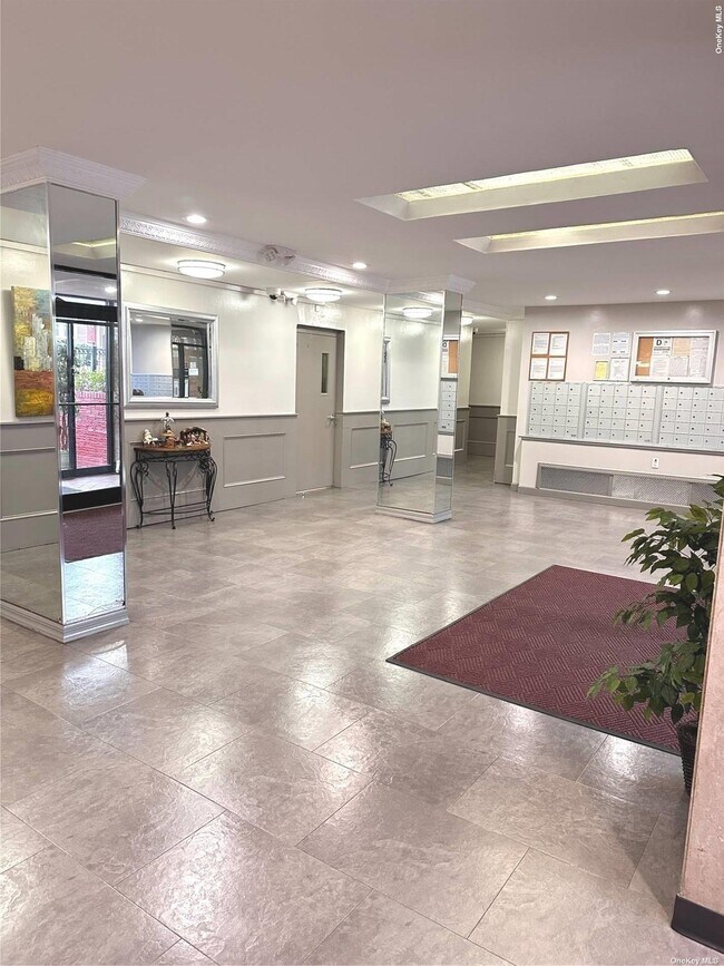 Foto del edificio - 84-70 129th St