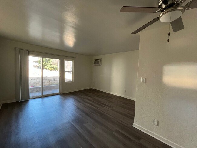Building Photo - 9010 Tobias Ave