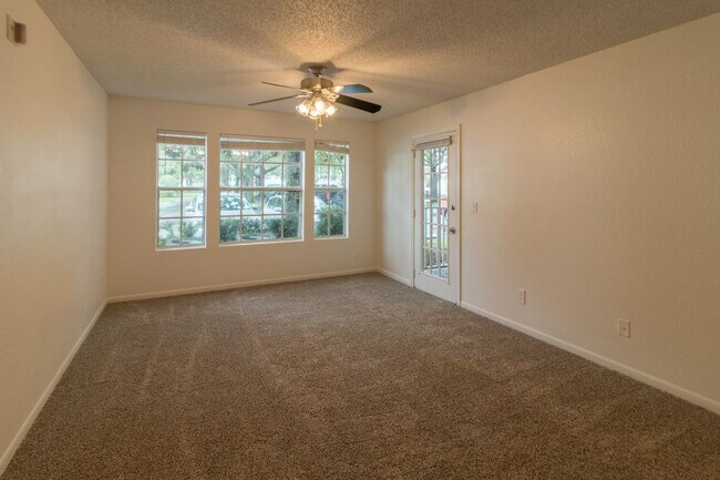 Foto del edificio - 11508 Westwood Blvd Unit 315 Orlando FL 32821