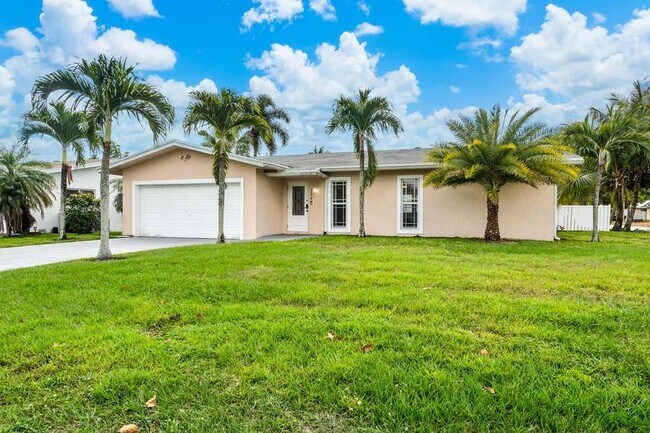 Building Photo - 3170 NW 68th Ct