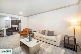 Building Photo - 3031 Eden Ave