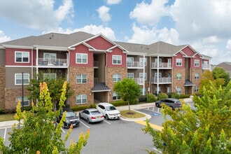 Building Exterior - Valor Apartment Homes Building Exterior - Valor Apartment Homes