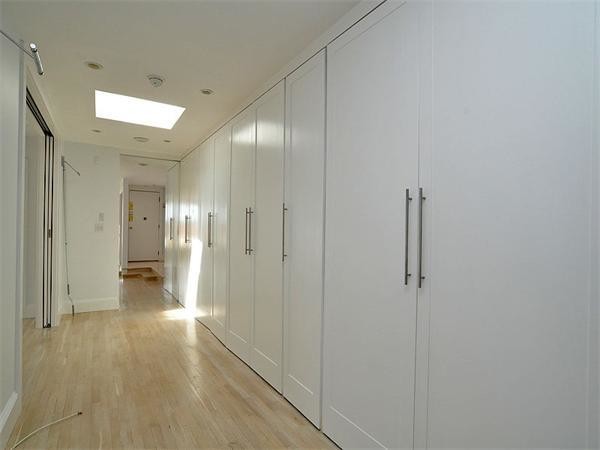 Building Photo - 300 Commonwealth Avenue