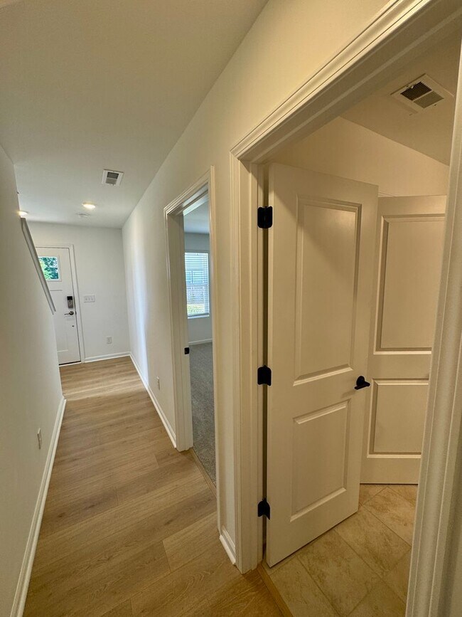Building Photo - Beautiful, New Construction, 3-Story, 4BR/...