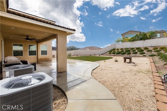 Foto del edificio - 45635 Faxon Ln