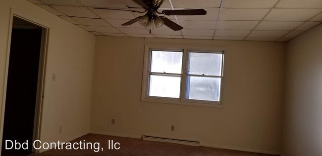 Building Photo - 801 Columbia Ave