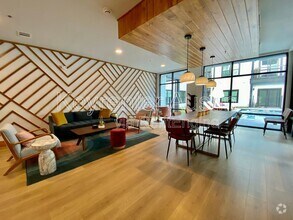 Building Photo - 3101 Govalle Ave