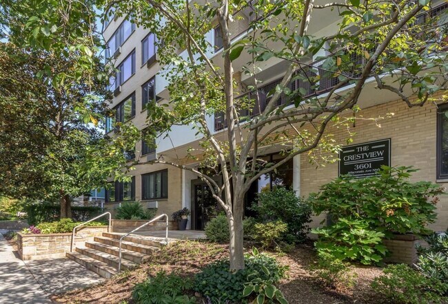Foto del edificio - 3601 Wisconsin Ave NW