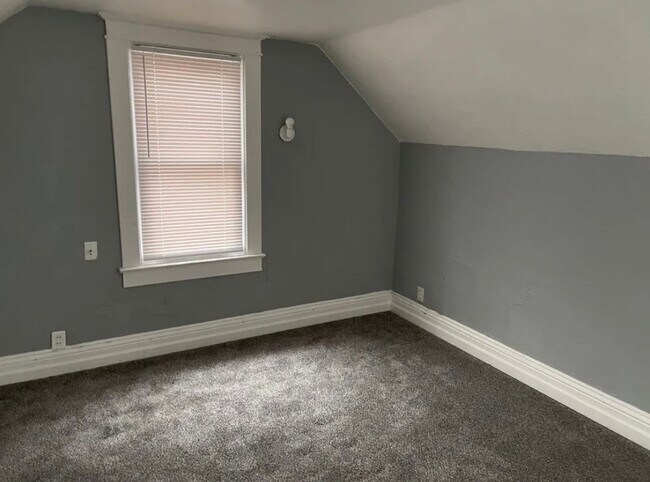 Foto del edificio - 2257 S 10th St