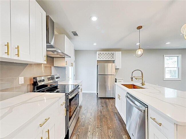 Foto del edificio - 492 Elbridge Dr NW