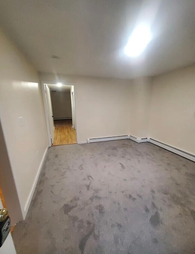 Foto del edificio - 235-237 Main St LLC