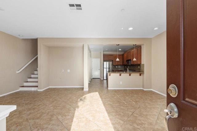 Building Photo - 6170 Mystra