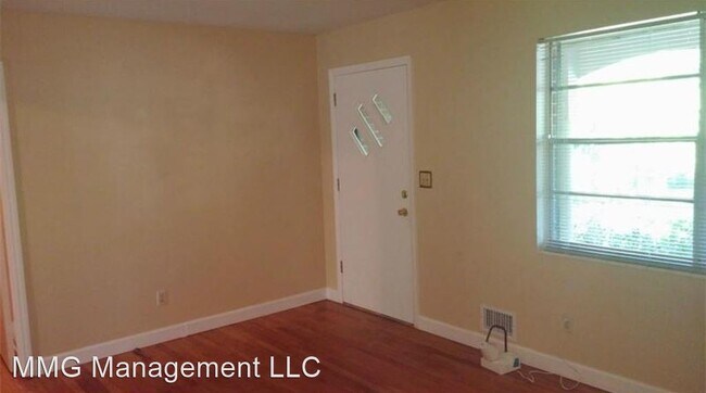 Building Photo - 3 br, 1.5 bath House - 2111 Terry Lane
