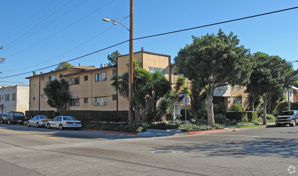 Foto del edificio - 1256 Tamarind Ave