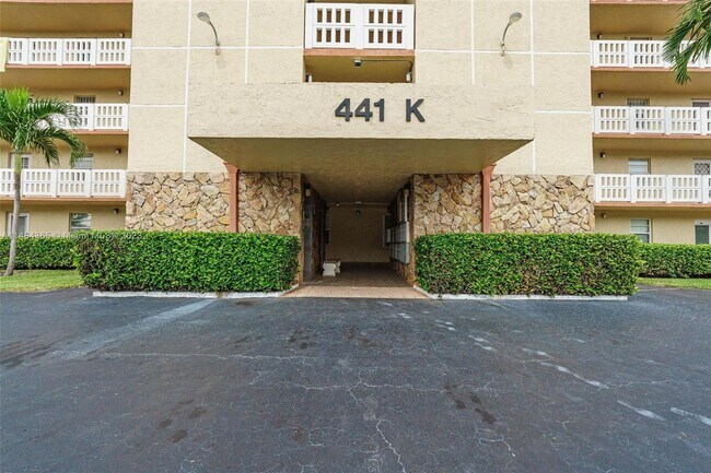 Foto del edificio - 441 SE 3rd St