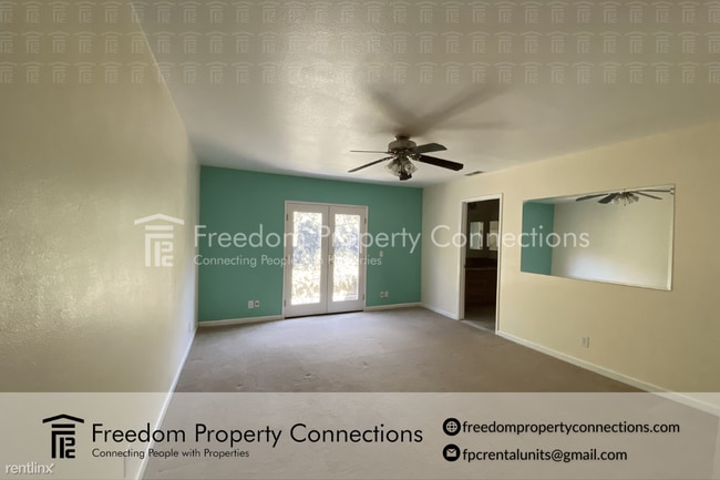 Building Photo - Studio, 1 bath Triplex - 1176 Pino Solo Dr...