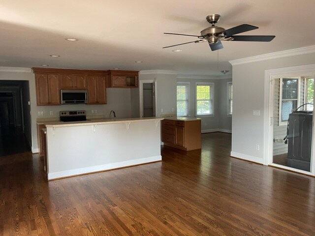 Building Photo - 6205 Sunrise Ln