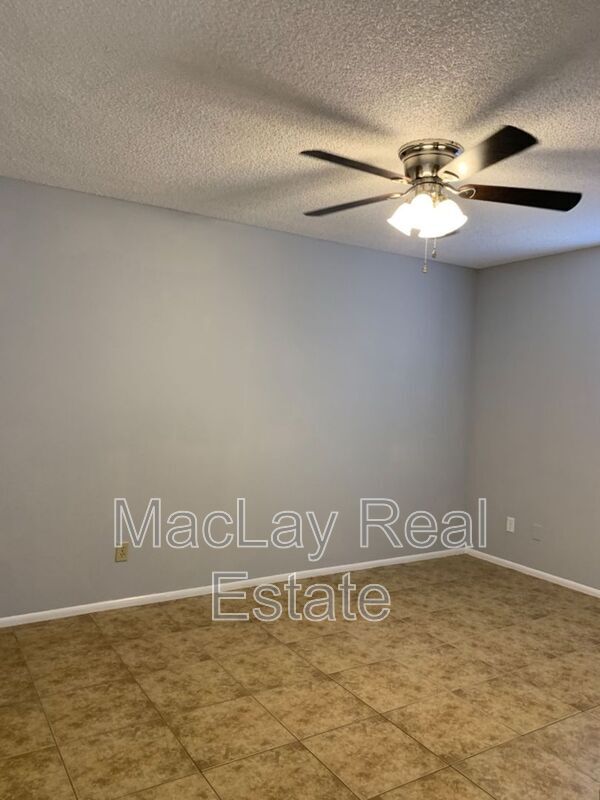 Photo - 843 E Fountain St Apartment