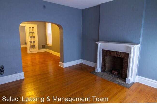 Building Photo - 4141 Flad Ave