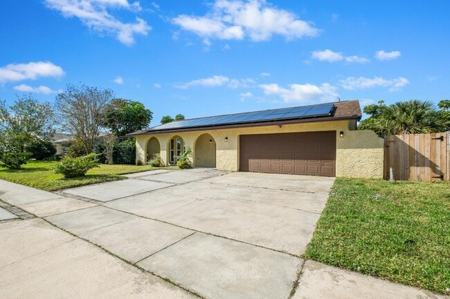 Building Photo - 1445 Mercury St