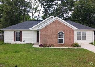 Building Photo - 732 Gateway Dr