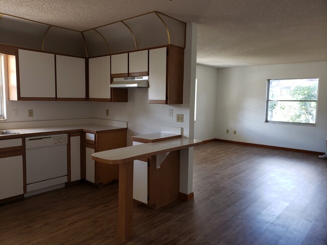 Building Photo - 43 Hydrangea Ln