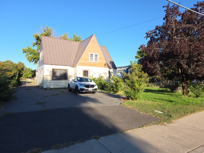 Building Photo - 4305 Altamont Dr