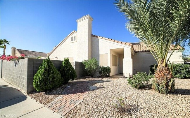 Building Photo - 3869 Birchview Ct