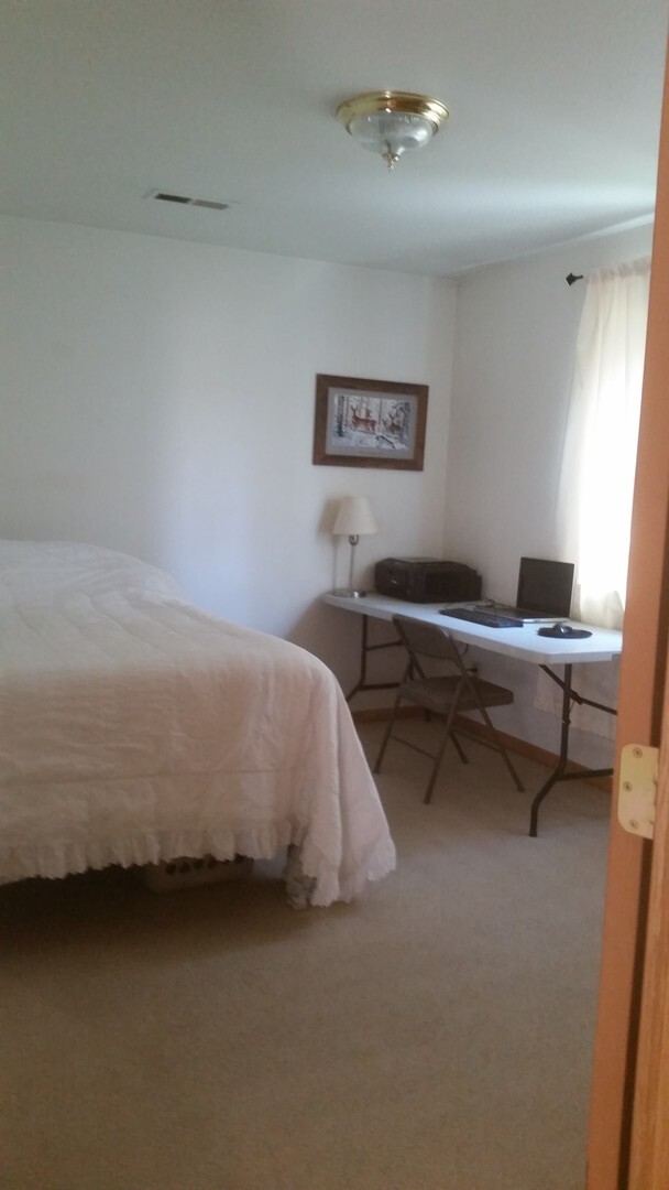 Building Photo - Great location, nice condo