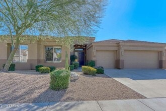 Building Photo - 7553 E Buteo Dr
