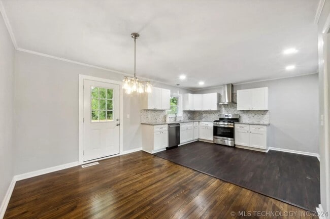 Foto del edificio - 5720 E 29th St