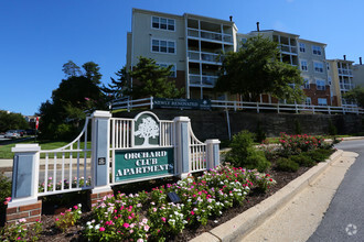 Orchard Club Apartments Photo