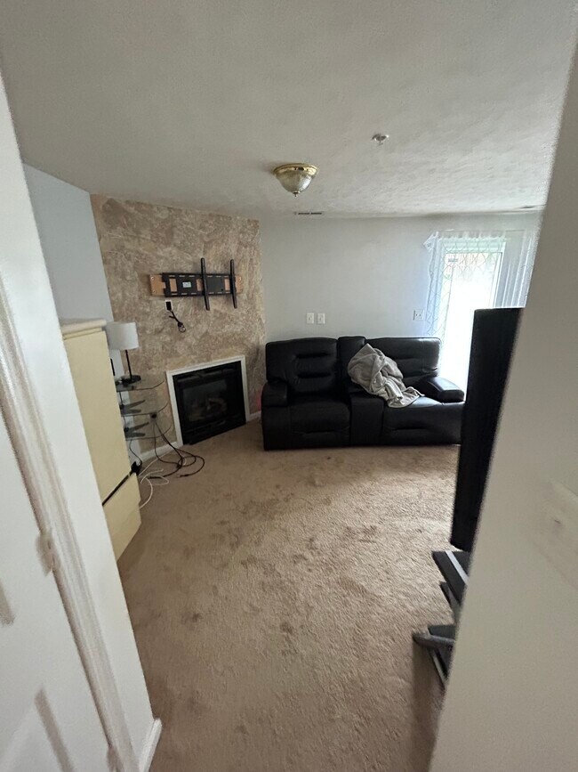 5786 E Boniwood Turn, Clinton, MD 20735 Townhome Rentals in Clinton