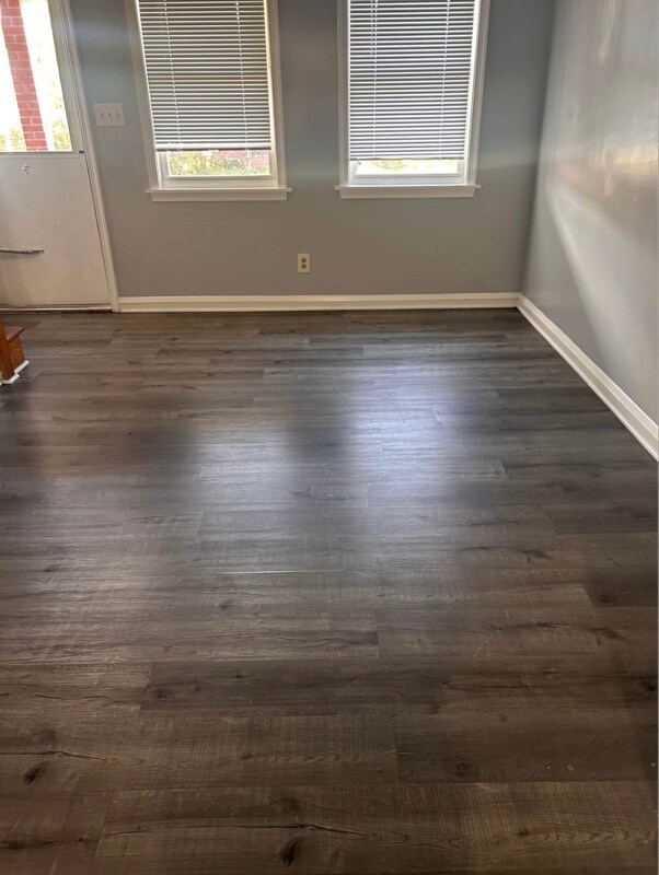 Foto del edificio - 6911 Gough St