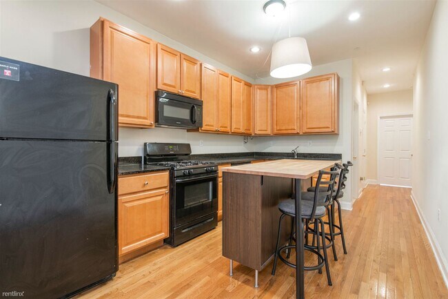 Foto del edificio - 3 br, 2 bath Duplex - 2008 N 18TH ST Unit B