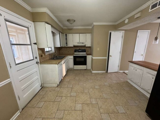 Foto del edificio - 6314 Wedgewood St