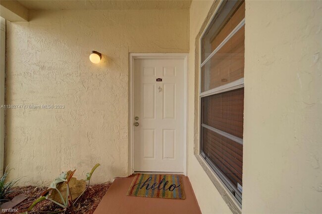 Building Photo - 2 br, 2 bath House - 15285 SW 107th Ln Apt...