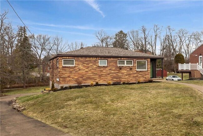 Foto del edificio - 2608 Milford Dr