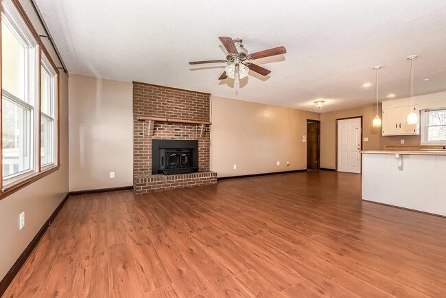 Foto del edificio - 5400 Beam Lake Dr