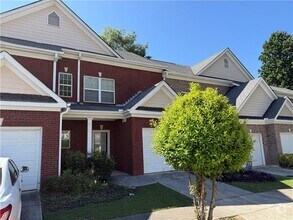 Building Photo - 1833 Willow Branch Ln