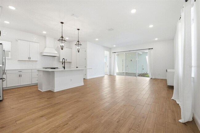Foto del edificio - 12626 Clear Sapphire Dr
