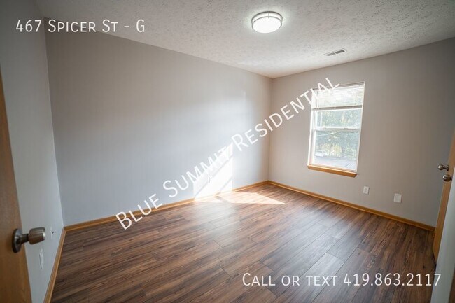 Building Photo - 467 Spicer Street