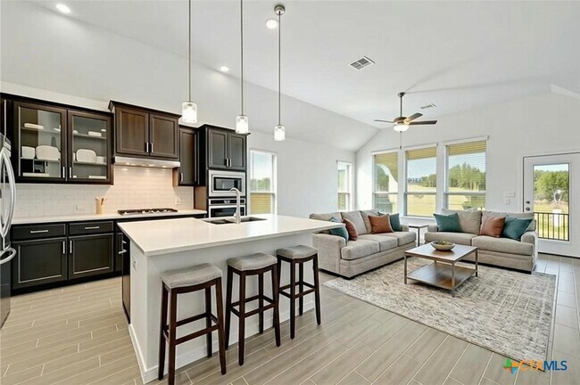 Building Photo - 305 Teakmill Trail