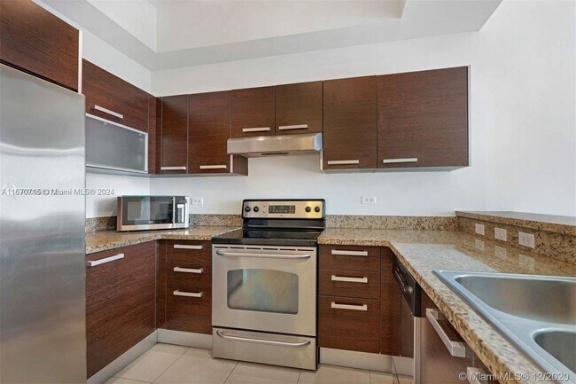 Foto del edificio - 2525 SW 3rd