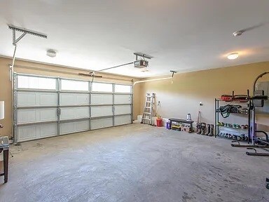 Foto del edificio - 7977 Burgundy Cir