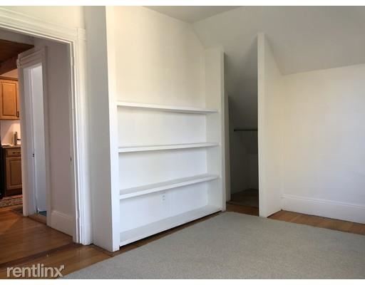 Building Photo - 1 br, 1 bath  - 9 Whittier St # 2