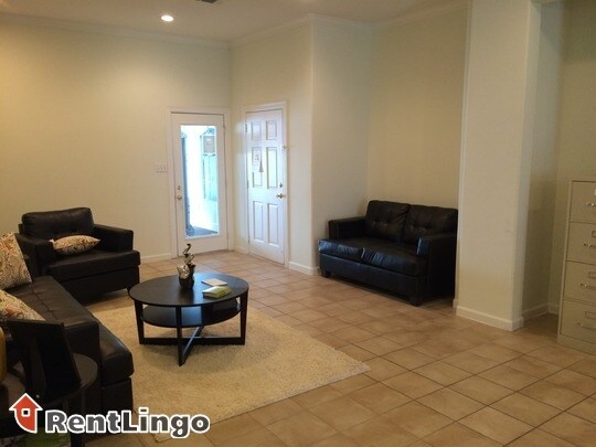 Building Photo - 15426 Addicks Stone Dr