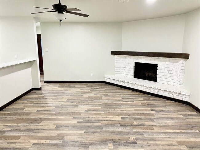 Foto del edificio - 4706 Porter Ridge Dr