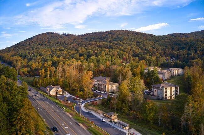 Foto del edificio - The Reserves at Gashes Creek